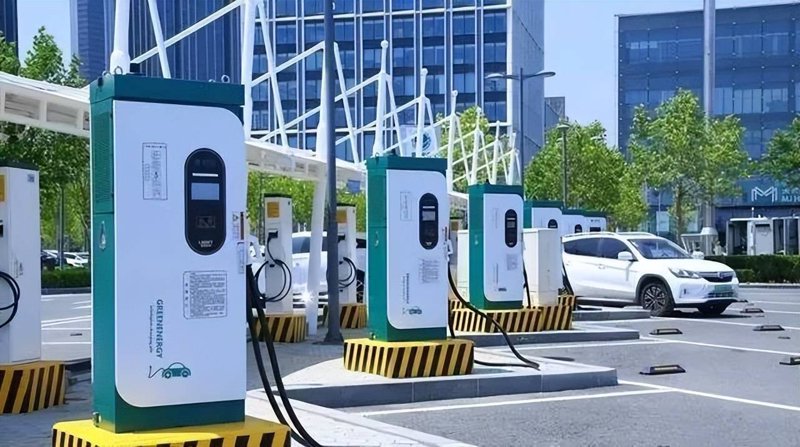 新能源车：政策补贴下的绿色出行
